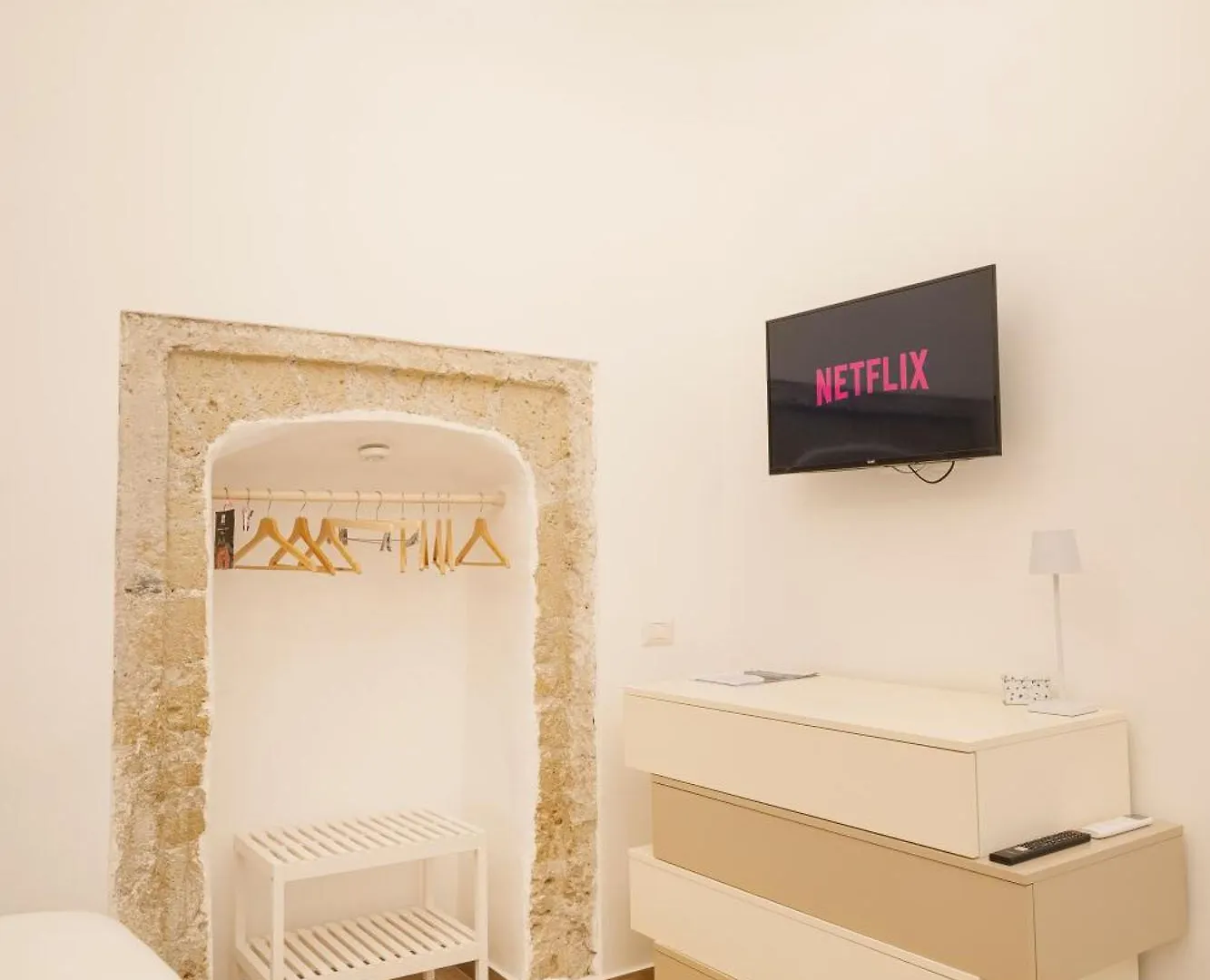 Duomo Holiday Naples Apartment